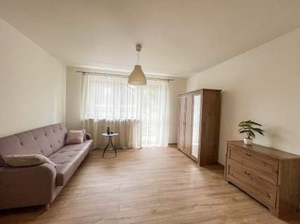 3 pokoje 76 m parter balkon
