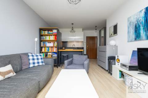 REZERWACJA 2-pok. Ogrody Hallera balkon garaż 