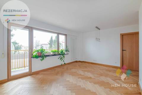 rezerwacja Jaroty, pow. 60,1 m2, 3 pok., balkon