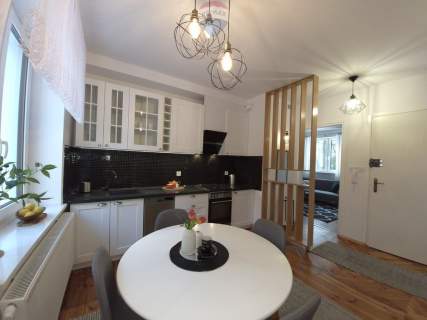 Milanówek apartament w willi z ogrodem