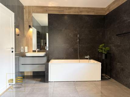 Nowy, parterowy dom przy lesie 5 pokoi 181 m2