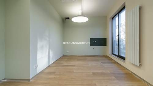 Lokal wykończony/ 108m2/ świetna lokalizacja