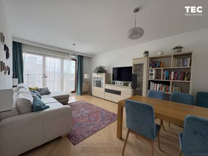 Zadbane I 4 pokoje Balkon Tramwaj