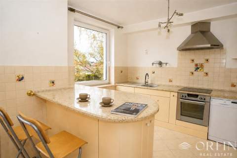 Przestronny apartament 4-pokojowy blisko morza   G