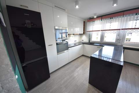 Sprzedaż Mieszkanie 3 pokoje, 61m2 Opole, Malinka