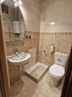 2 pokoje 44.22m Nowa Huta, Plac Centralny, winda