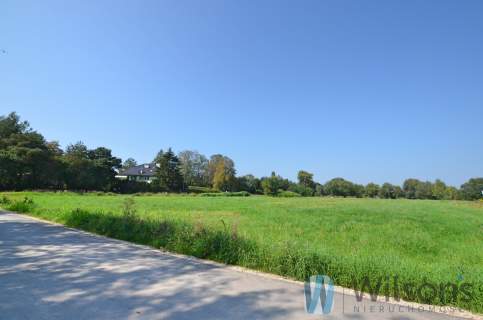 Działka 1800 m2 przy Jeziorze Dziekanowskim