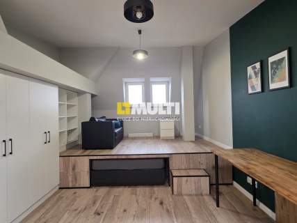 Kawalerka - 34 m2 gotowe do zamieszkania w Centrum