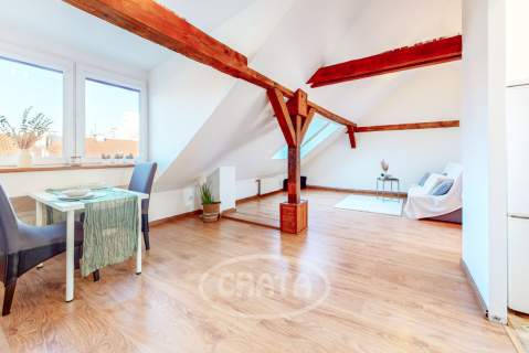 2 pokoje/36,60 m2/po podłodze ok.60 m2/Pilczyce