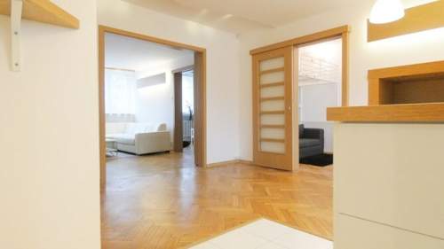 5 pokoi z balkonem, 74m2, Niemcewicza 4/8, Górna