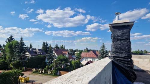 Nowoczesny, funkcjonalny w Centrum Łomianek.