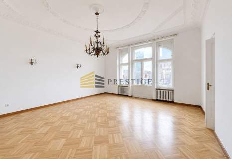 Niezwykle przestronny lokal Al. Jerozolimskie