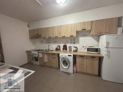 Budynek w centrum Wołomina usługi/hostel/mieszkanie/różne opcje...