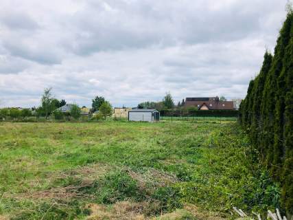 Działka budowlana 1300m2, WZ bezterm., Media, Kolej, Miasto.