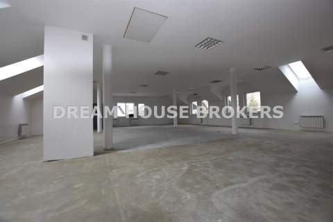 Budynek 1250 m2 na Sprzedaż Inwestecyjnie Tuchów 