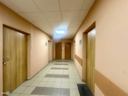 DO WYNAJĘCIA LOKAL BIUROWY W CENTRUM KIELC 30 M2.