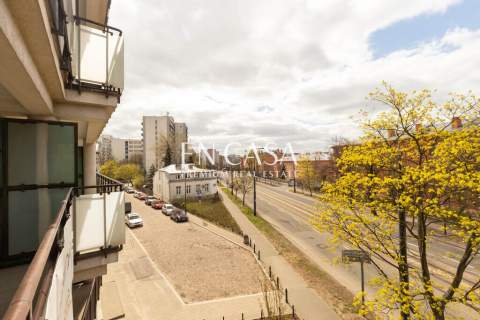 Praga Tower 65 m2 3 pokoje duży potencjał