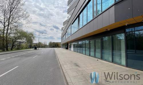 Lokal usługowy 77 m Parter z witrynami