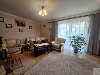 Dom w świetnej lokalizacji - Ostrów - Murowanka