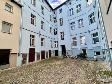 Kawalerka w centrum Gniezna, wysokie sufity