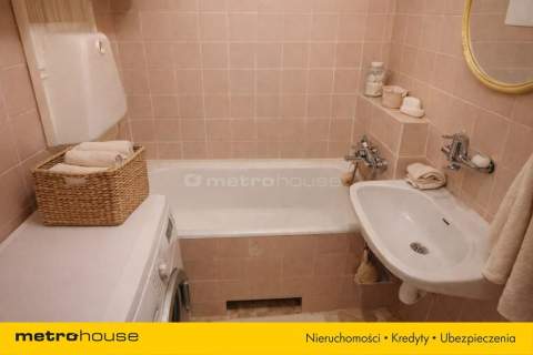Na sprzedaż mieszkanie-3 pokoje,1 piętro, Widok,