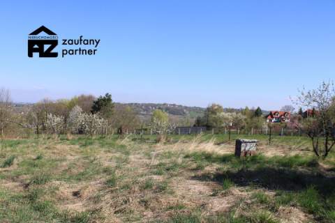 Piękna duża działka z mediami