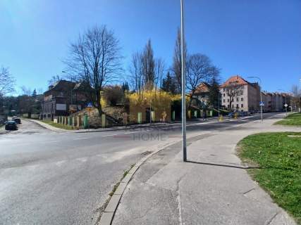 Budynek użytkowy 859 m Wałbrzych inwestycyjny