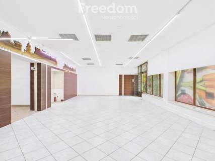 Gotowy lokal 130 m2, 6 miejsc parkingowych