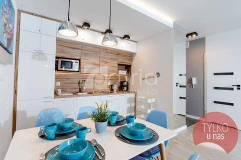 Apartament nad morzem- taras, garaż 