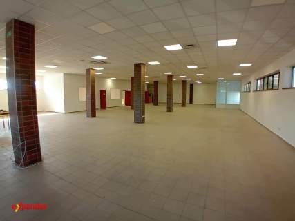 Lokal usługowy do wynajęcia, 540m2, Rzeszów ul. Przemysłowa