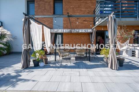 Nowoczesny apartament - rewelacyjny ogródek 200 mk