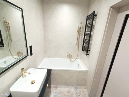 Apartament z 2026 roku, Rezydencja Sikorskiego