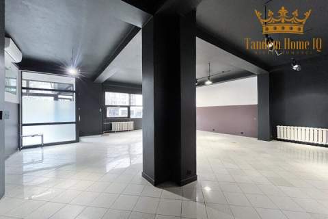 Lokal do wynajęcia 93m2, witryna, ruch pieszych, praga