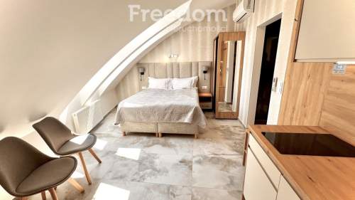 Inwestycyjny Apartament przy promenadzie i plaży.