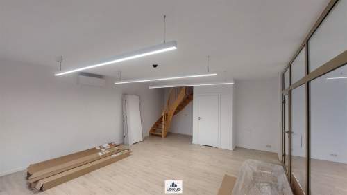 Lokal handlowy usługowy biurowy 150 m2 parking