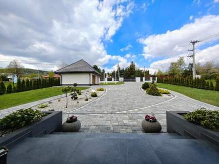 DOM PREMIUM Z BASENEM, JACUZZI, SPA I WIDOKIEM NA MAGURSKI PARK