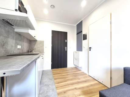 Wynajmę funkcjonalne studio, Cmentarna 30