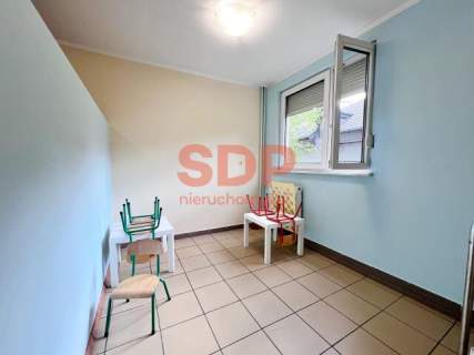 Gotowy lokal po przedszkolu z zapleczem sanitarnym 128,9 m2