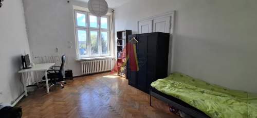 CZTERO POKOJOWE W STARYM MIEŚCIE