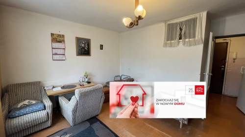 Kawalerka 25 m2 drugie piętro w centrum Puław.