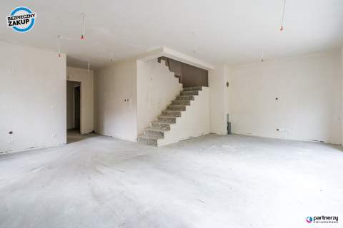 Piękny nowy 5 pokojowy dom 180m2 stan deweloperski