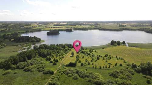 Działka z linią brzegową nad jeziorem Dadaj