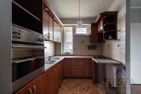 Tarchomin ul. Książkowa 3 pok. 54 m2 garaż balkon