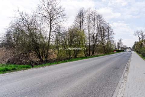 Atrakcyjna nieruchomość usługowa w Brzeziu 1,19 ha