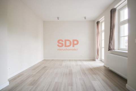Przestronne mieszkanie w odnowionej kamienicy Warszawska 35 52m2