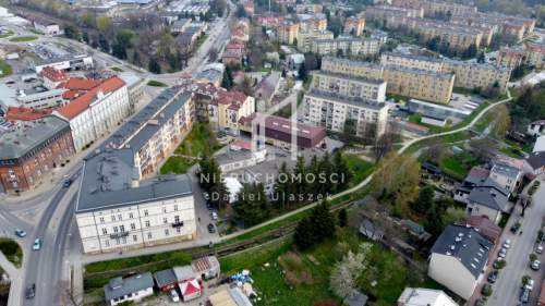 BUDYNEK BIUROWY W CENTRUM GORLIC, UL. BIECKA