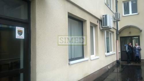 Piwnica,bez windy,dostęp24h,ochrona,strefa dostaw