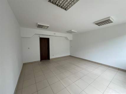 Lokal użytkowy 55 m2/ 2 sale/ Ustronie/ przy targu