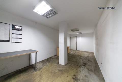 Magazyn na Prądniku Czerwonym/ 580m
