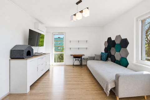    2 jasne, przestronne pokoje   Balkon   Wrzosowiak   